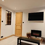 Apartament Chez Carole Et Arnaud *