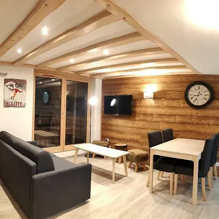Lägenhet Chez Carole Et Arnaud *