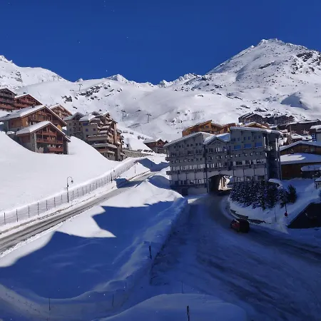 Chez Carole Et Arnaud Lägenhet